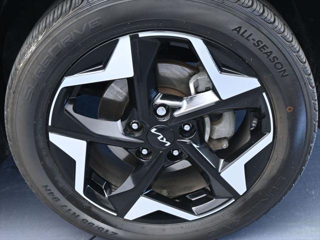 2024 Kia Seltos EX
