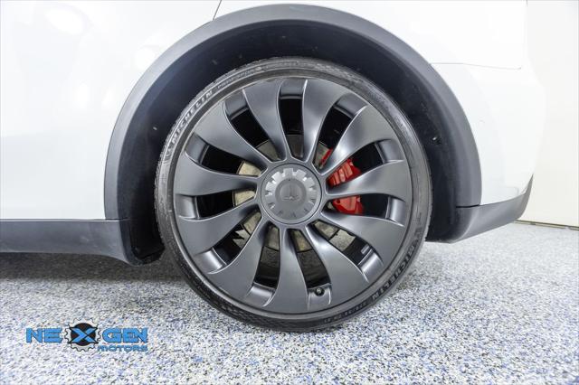 2022 Tesla Model Y Performance Dual Motor All-Wheel Drive