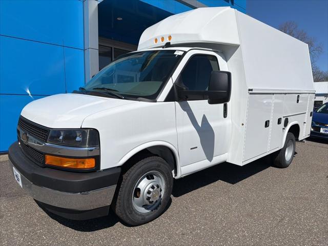 2026 Chevrolet Express Cutaway Work Van