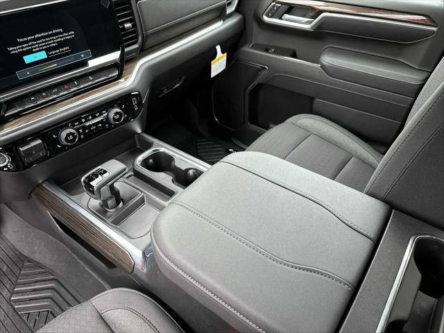 2026 Chevrolet Silverado 1500 4WD Crew Cab Short Bed RST