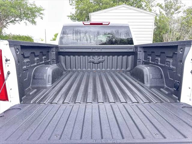 2026 Chevrolet Silverado 1500 4WD Crew Cab Short Bed RST