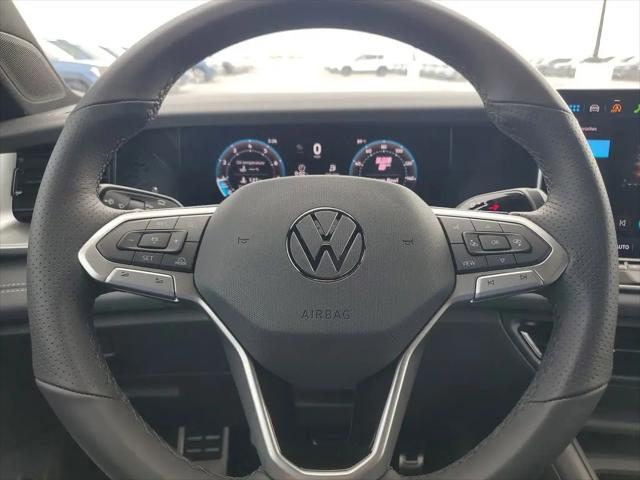 2026 Volkswagen Tiguan SE R-Line Black