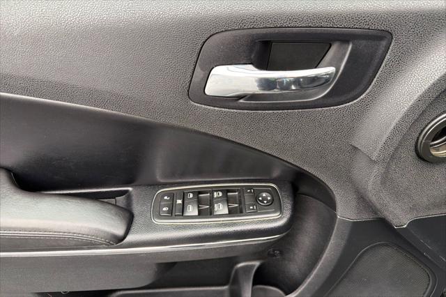 2013 Dodge Charger SXT