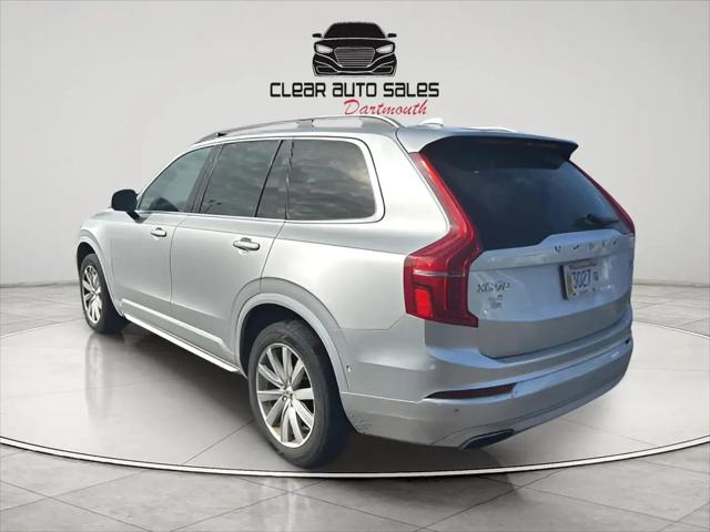 2016 Volvo XC90 T6 Momentum
