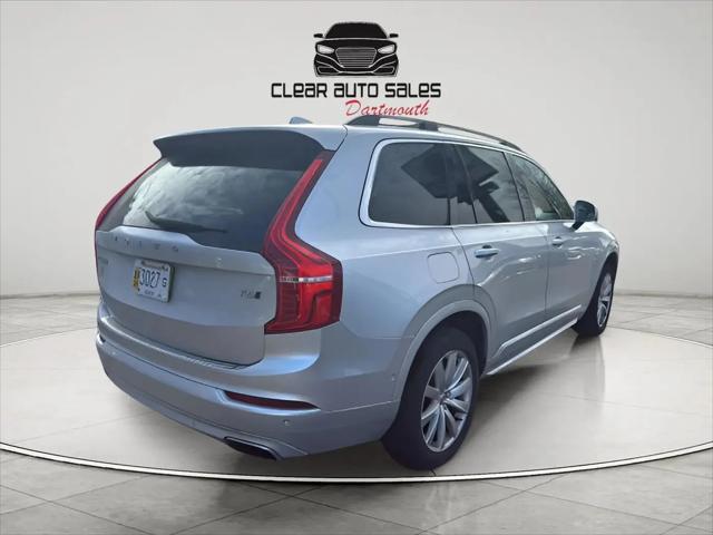 2016 Volvo XC90 T6 Momentum