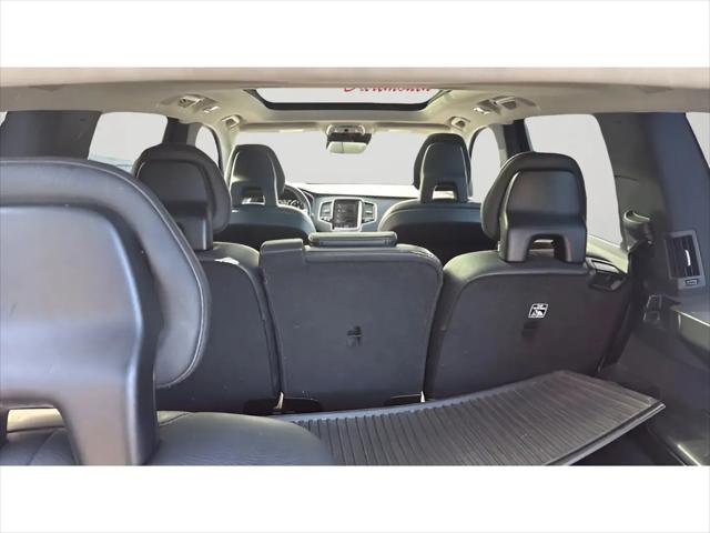 2016 Volvo XC90 T6 Momentum