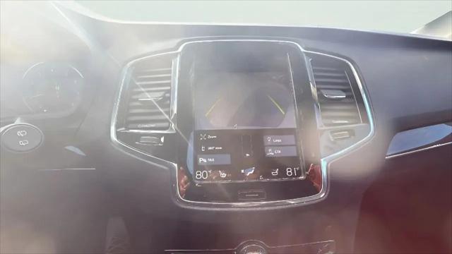 2016 Volvo XC90 T6 Momentum