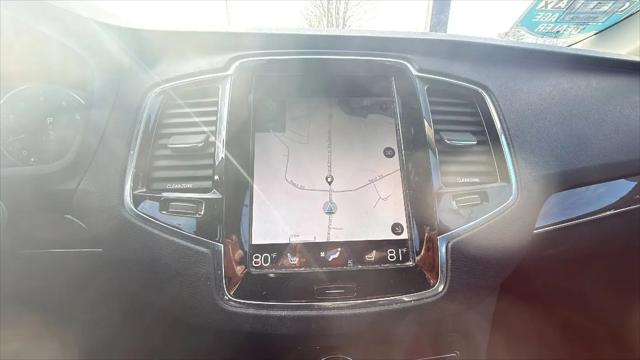 2016 Volvo XC90 T6 Momentum