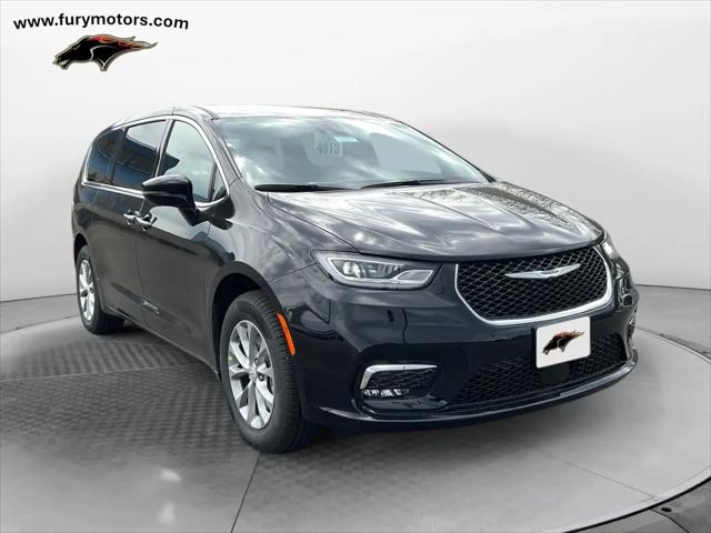 2026 Chrysler Pacifica Select AWD for sale in South St. Paul, MN