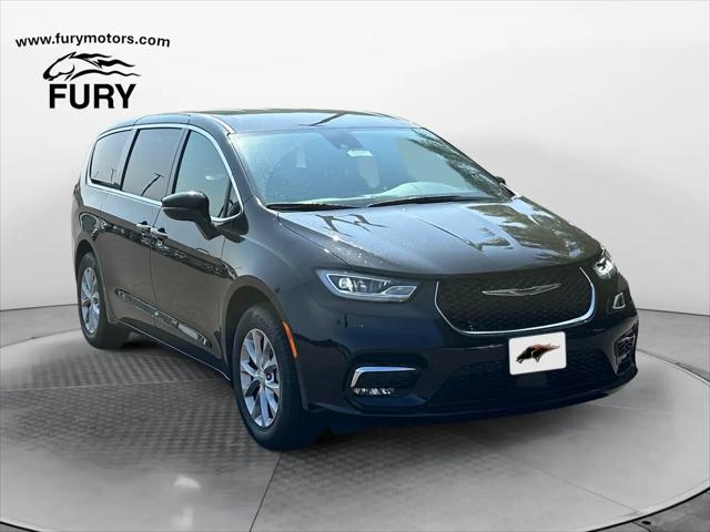 2026 Chrysler Pacifica Select AWD for sale in South St. Paul, MN