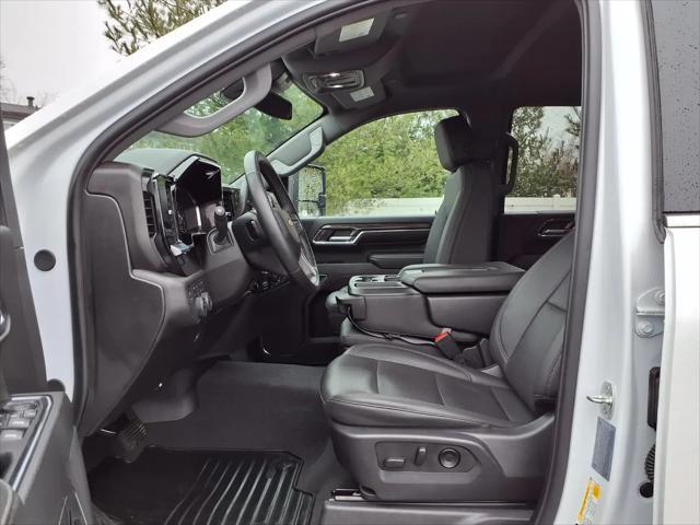 2024 Chevrolet Silverado 3500HD 4WD Crew Cab Long Bed LTZ