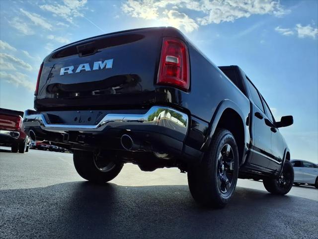 2025 Ram 1500 Big Horn Crew Cab 4x4 57 Box