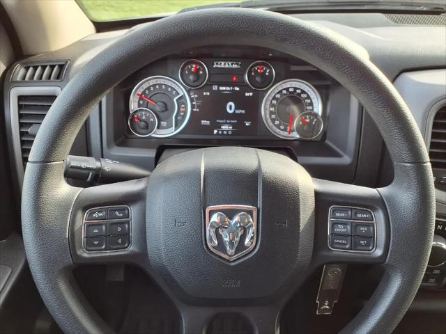 2024 Ram 1500 Classic Tradesman Crew Cab 4x4 5'7" Box