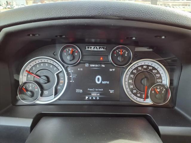 2024 Ram 1500 Classic Tradesman Crew Cab 4x4 5'7" Box