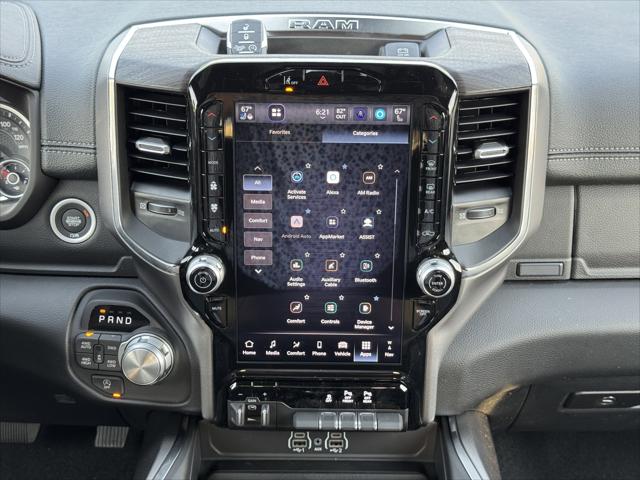 2026 Ram 1500 Laramie Crew Cab 4x4 5'7" Box