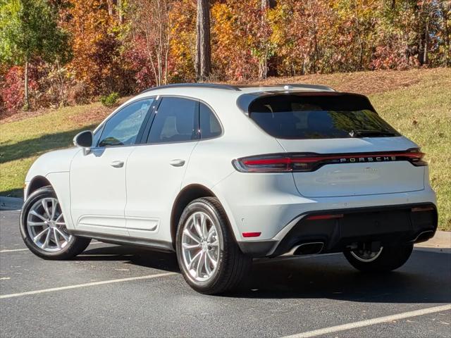 2026 Porsche Macan Macan