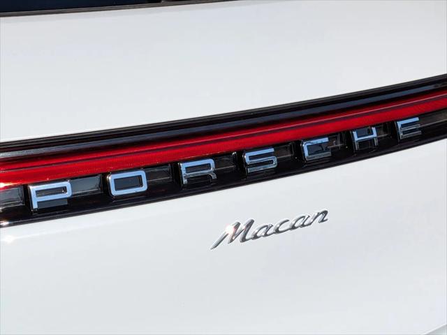 2026 Porsche Macan Macan