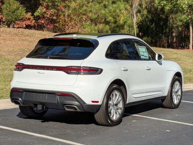 2026 Porsche Macan Macan