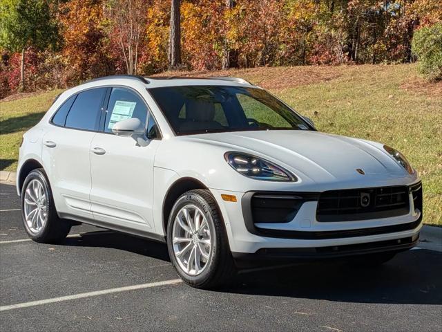 2026 Porsche Macan Macan