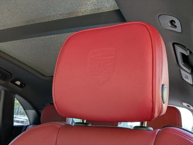 2026 Porsche Macan T