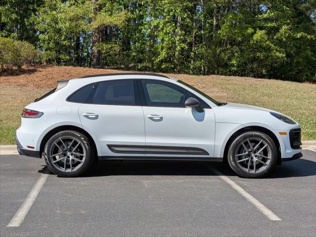 2026 Porsche Macan T