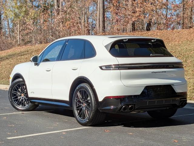 2026 Porsche Cayenne GTS