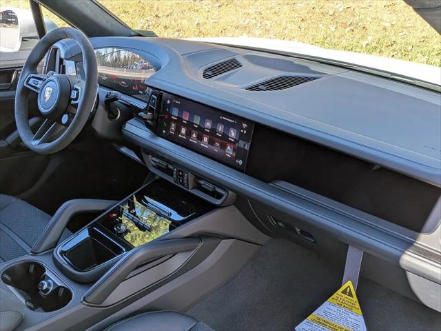 2026 Porsche Cayenne GTS