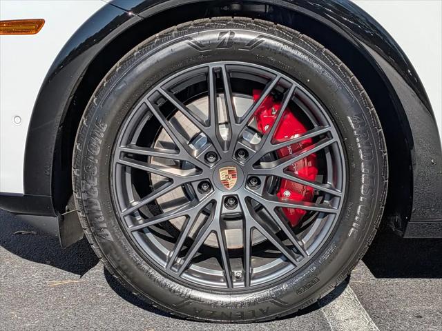 2026 Porsche Cayenne GTS