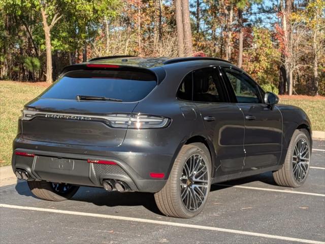 2026 Porsche Macan Macan