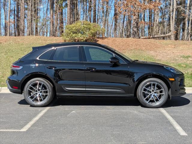 2026 Porsche Macan Macan