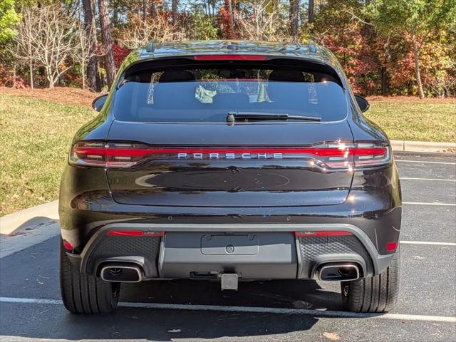 2026 Porsche Macan Macan