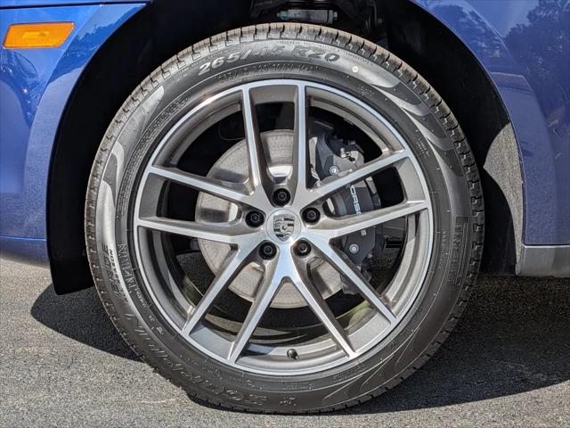 2026 Porsche Macan Macan