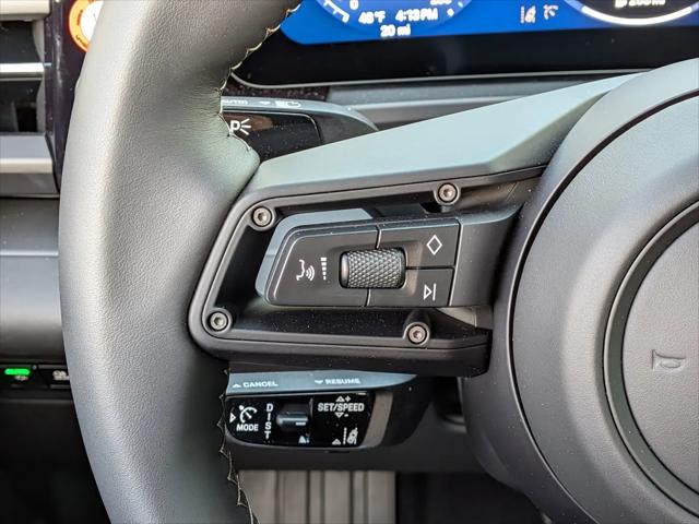 2025 Porsche Macan Electric Turbo