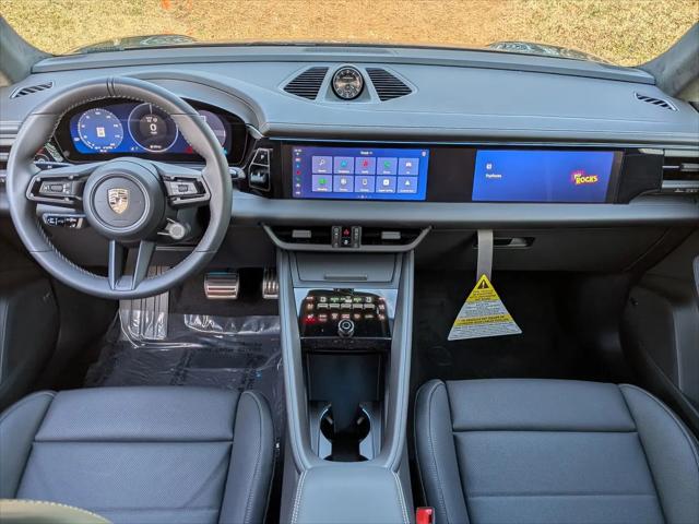 2025 Porsche Macan Electric Turbo