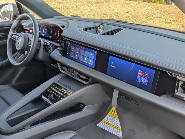 2025 Porsche Macan Electric Turbo