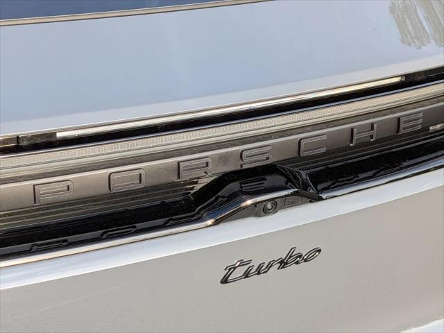 2025 Porsche Macan Electric Turbo