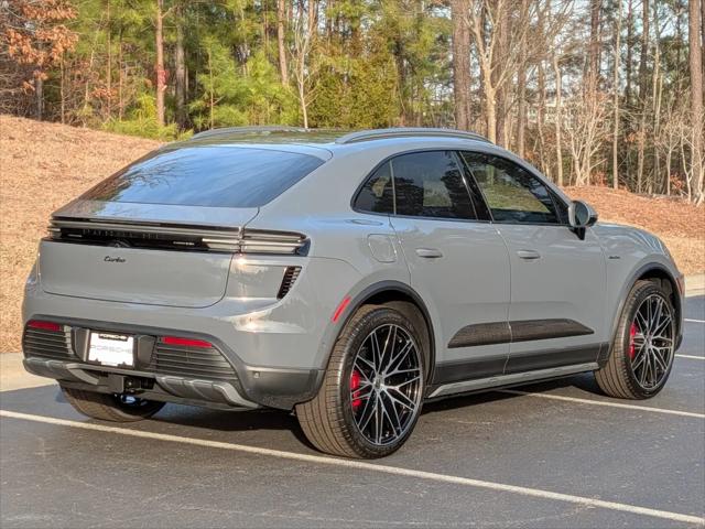 2025 Porsche Macan Electric Turbo