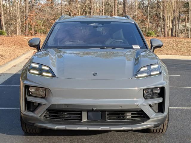 2025 Porsche Macan Electric Turbo