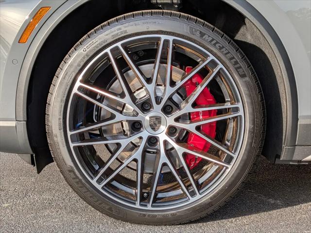 2025 Porsche Macan Electric Turbo
