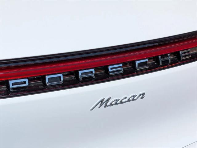 2026 Porsche Macan Macan