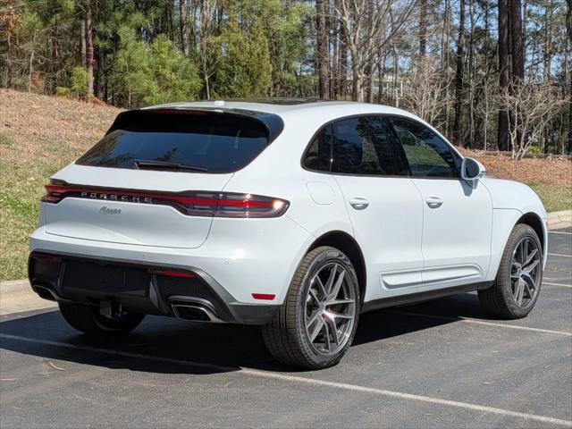2026 Porsche Macan Macan