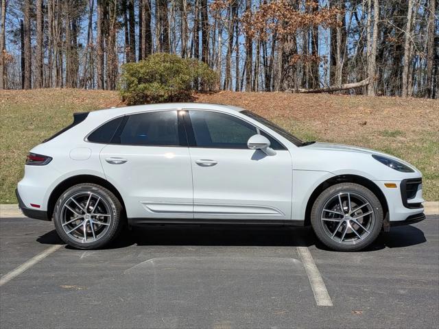 2026 Porsche Macan Macan