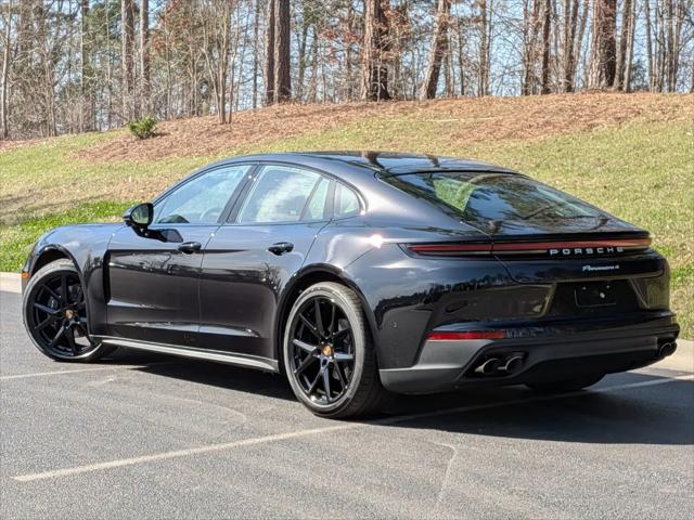 2026 Porsche Panamera 4