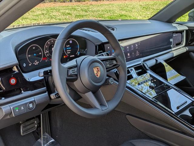 2026 Porsche Panamera 4