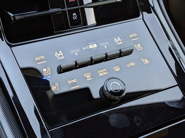 2026 Porsche Panamera 4