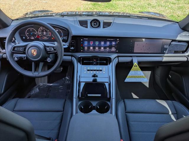 2026 Porsche Panamera 4