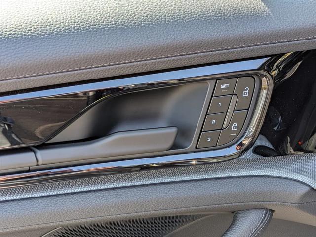 2026 Porsche Panamera 4