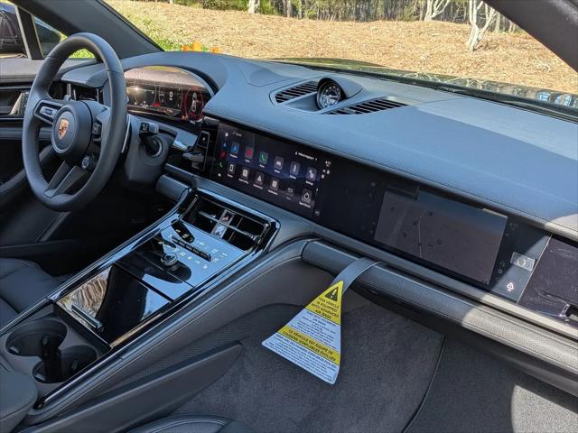 2026 Porsche Panamera 4