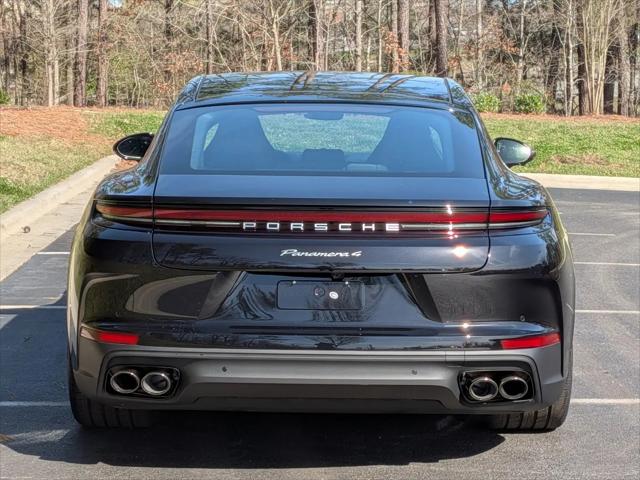 2026 Porsche Panamera 4