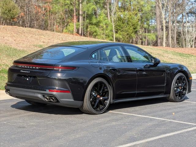 2026 Porsche Panamera 4